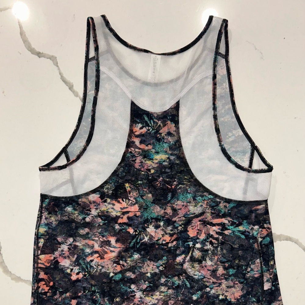 Lululemon Top - Multicolor Floral - Size 2